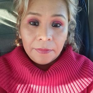 Meet your Posher, Veronica